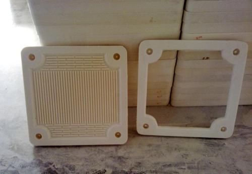 450型4孔板框式壓濾機(jī)濾板廠家批發(fā)價(jià)格優(yōu)惠規(guī)格型號(hào)齊全