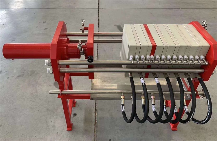 壓濾機車間展示 (2)