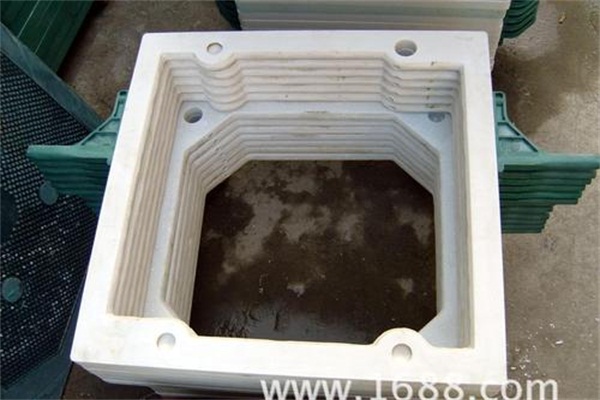 廂式壓濾機濾板的數量怎樣計算？  